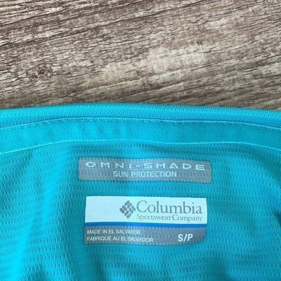 Columbia Omni Shade Hiking Green Long Sleeve - Picture 3 of 5